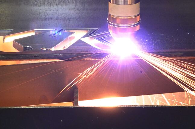 Plasma cutting with K 200